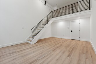 538 Federal St, Philadelphia, PA for lease Interior Photo- Image 2 of 5