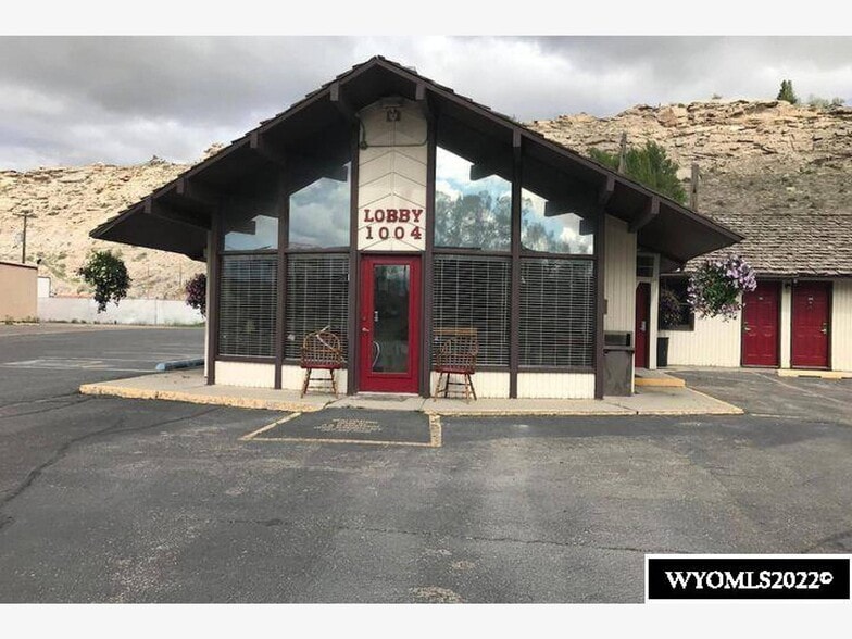 1004 Dewar Dr, Rock Springs, WY for sale - Building Photo - Image 1 of 13