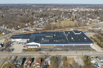 412 W Beecher St, Adrian, MI - Aérien  Vue de la carte - Image1