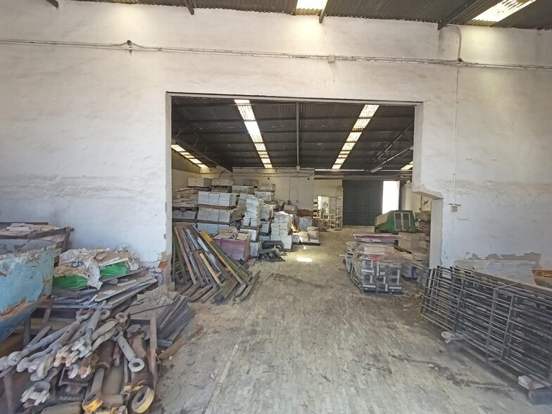 Industrial in Cáceres for sale - Building Photo - Image 3 of 8