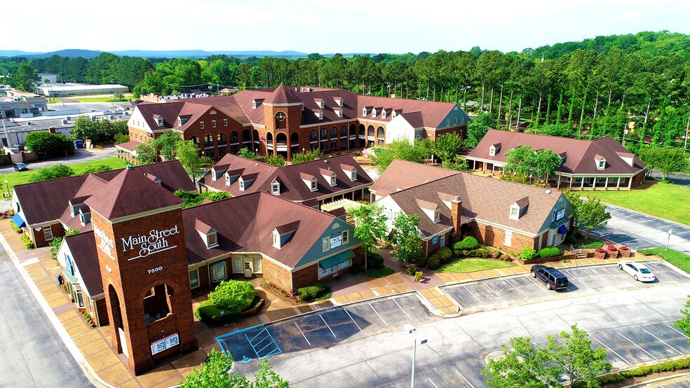 7500 Memorial Pky SW, Huntsville, AL à louer - Photo principale - Image 1 de 11