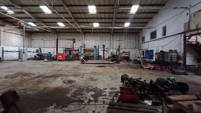 King St, Dunstable à louer Photo intérieure- Image 1 de 3