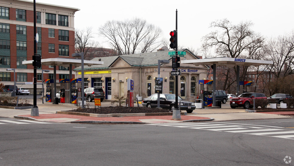 2200 P St NW, Washington, DC à louer - Photo du b timent - Image 1 de 3