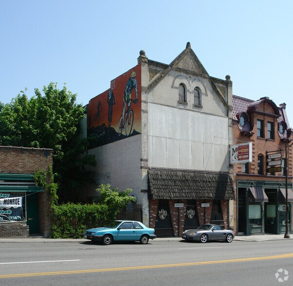 706 N Monroe St, Spokane, WA for lease - Primary Photo - Image 1 of 4