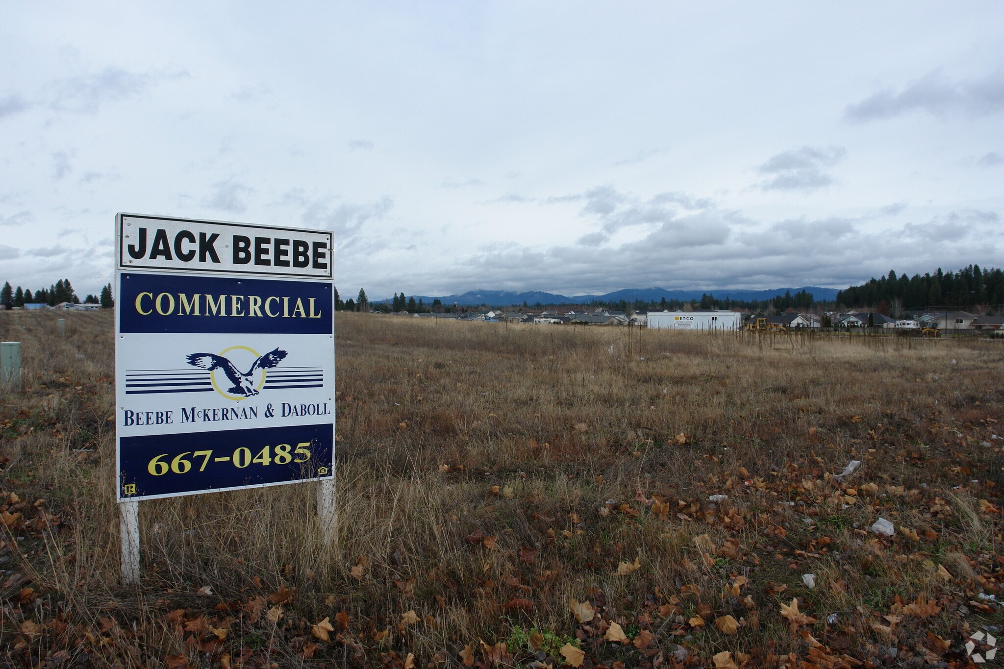 8445 N Wayne Dr, Hayden, ID for sale Primary Photo- Image 1 of 1