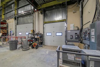 310-350 Rue Ness, Montréal, QC for sale Interior Photo- Image 2 of 17