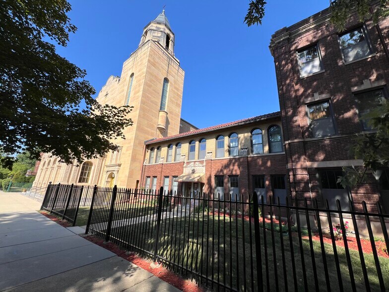 5212 W Agatite Ave, Chicago, IL à vendre - Photo du bâtiment - Image 3 de 15