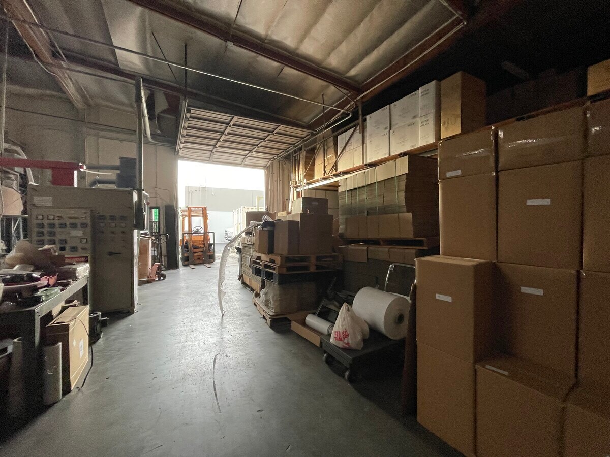 10612 Trask Ave, Garden Grove, CA 92843 - Unit A - - Interior Photo - Image 2 of 3