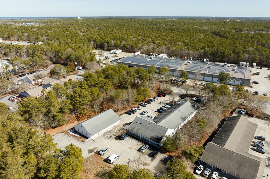 83 Ansel Hallet Rd, W Yarmouth, MA for sale - Building Photo - Image 3 of 3