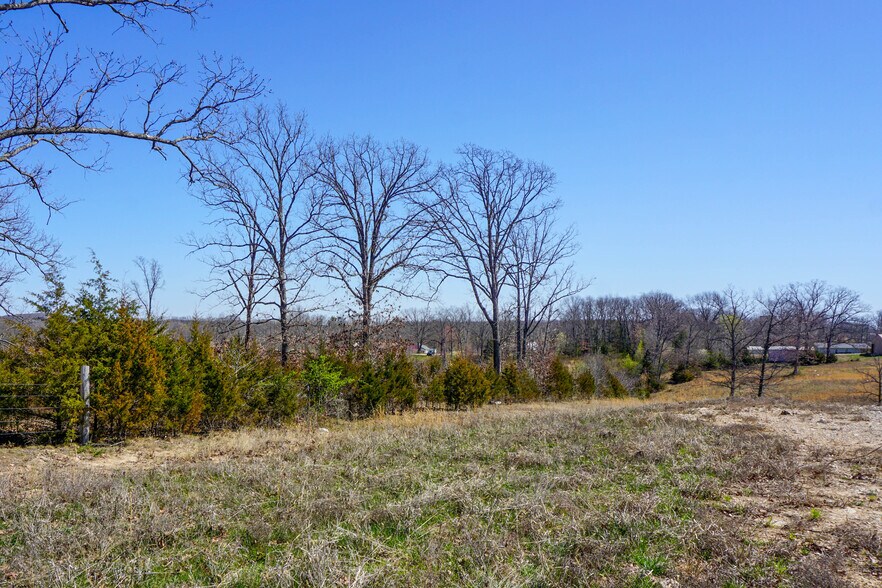 CR 8170, Newburg, MO à vendre - Photo du bâtiment - Image 2 de 4