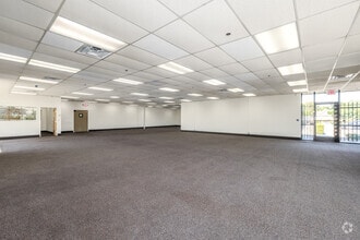 4433-4477 Holt Blvd, Montclair, CA for lease Interior Photo- Image 2 of 12
