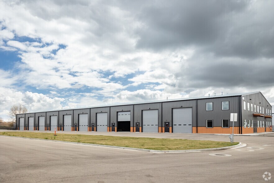 6402 W Gowen Rd, Boise, ID for lease - Building Photo - Image 2 of 5