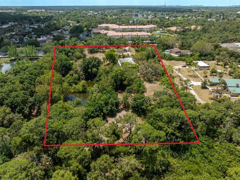 11405 Longfellow Ln, Bonita Springs, FL à vendre - Aérien - Image 3 de 7