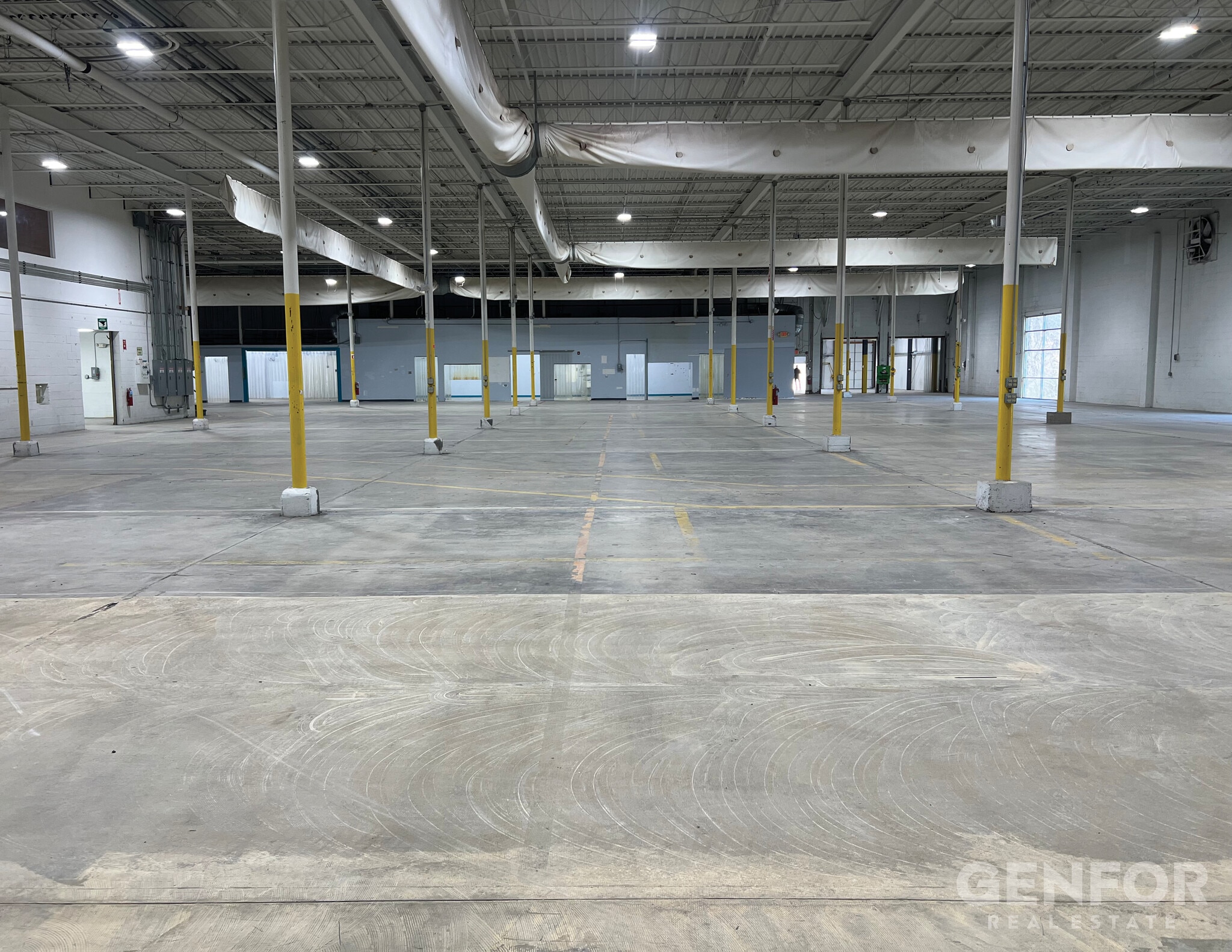 1572 Roseytown Rd, Greensburg, PA à louer Photo intérieure- Image 1 de 2