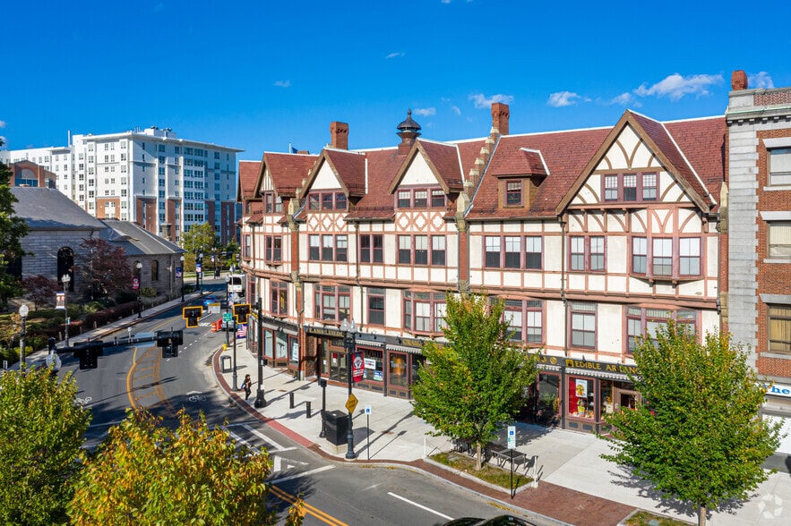 1342-1366 Hancock St, Quincy, MA à louer - Photo du bâtiment - Image 2 de 4