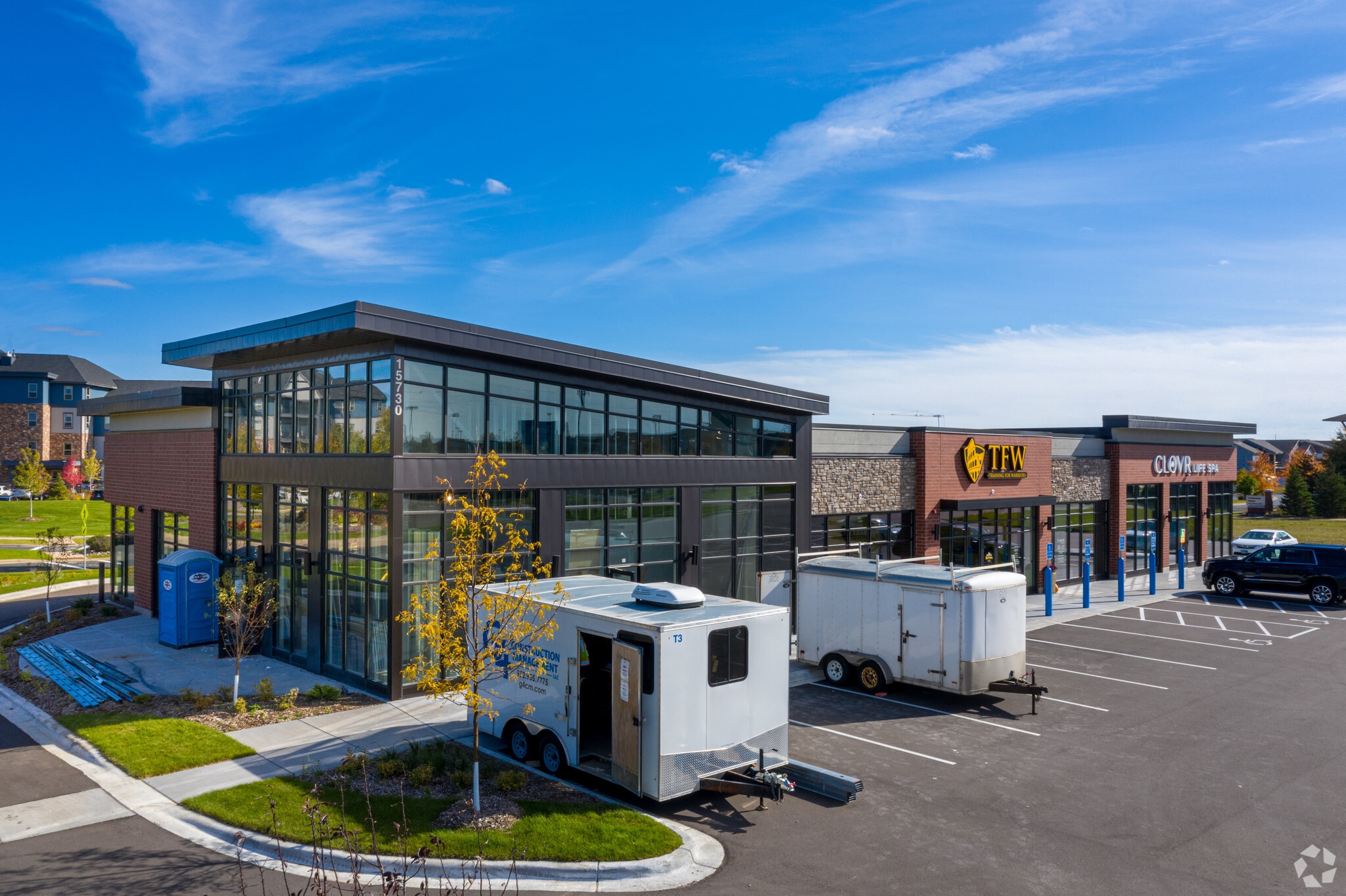 15730 Emperor Ave, Apple Valley, MN for sale Primary Photo- Image 1 of 12