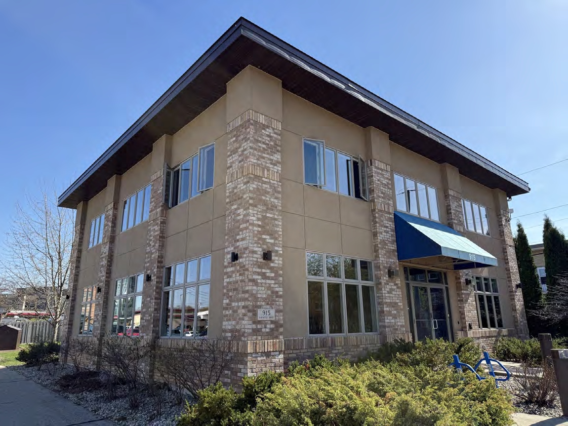 915 Haywood Dr, Madison, WI à vendre Photo du bâtiment- Image 1 de 13