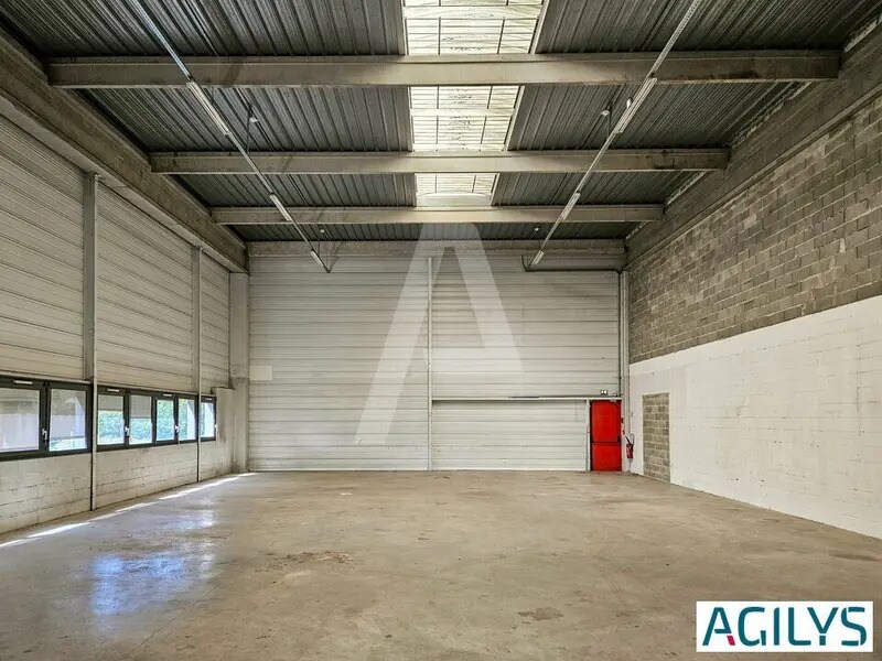 Flex dans Trappes à louer Photo du bâtiment- Image 1 de 13