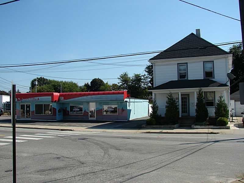 1428 Park Ave, Cranston, RI for sale Building Photo- Image 1 of 16