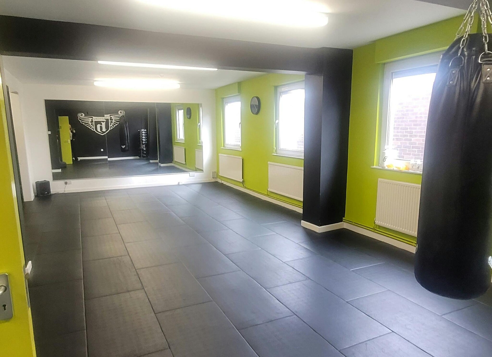 22 John Brannan Way, Bellshill for lease Interior Photo- Image 1 of 2