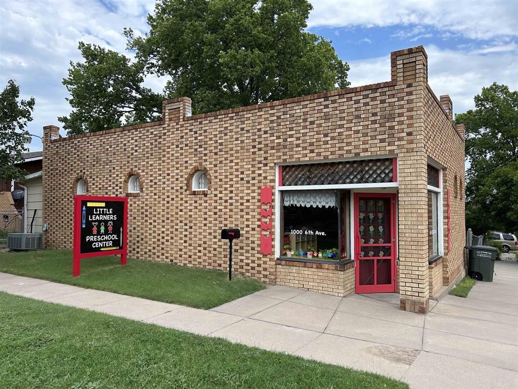 1000 6th Ave, Dodge City, KS for sale Building Photo- Image 1 of 6