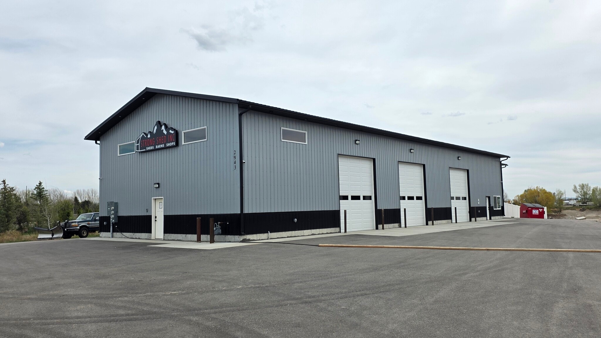 2943 W 3800 S, Rexburg, ID for lease Primary Photo- Image 1 of 8