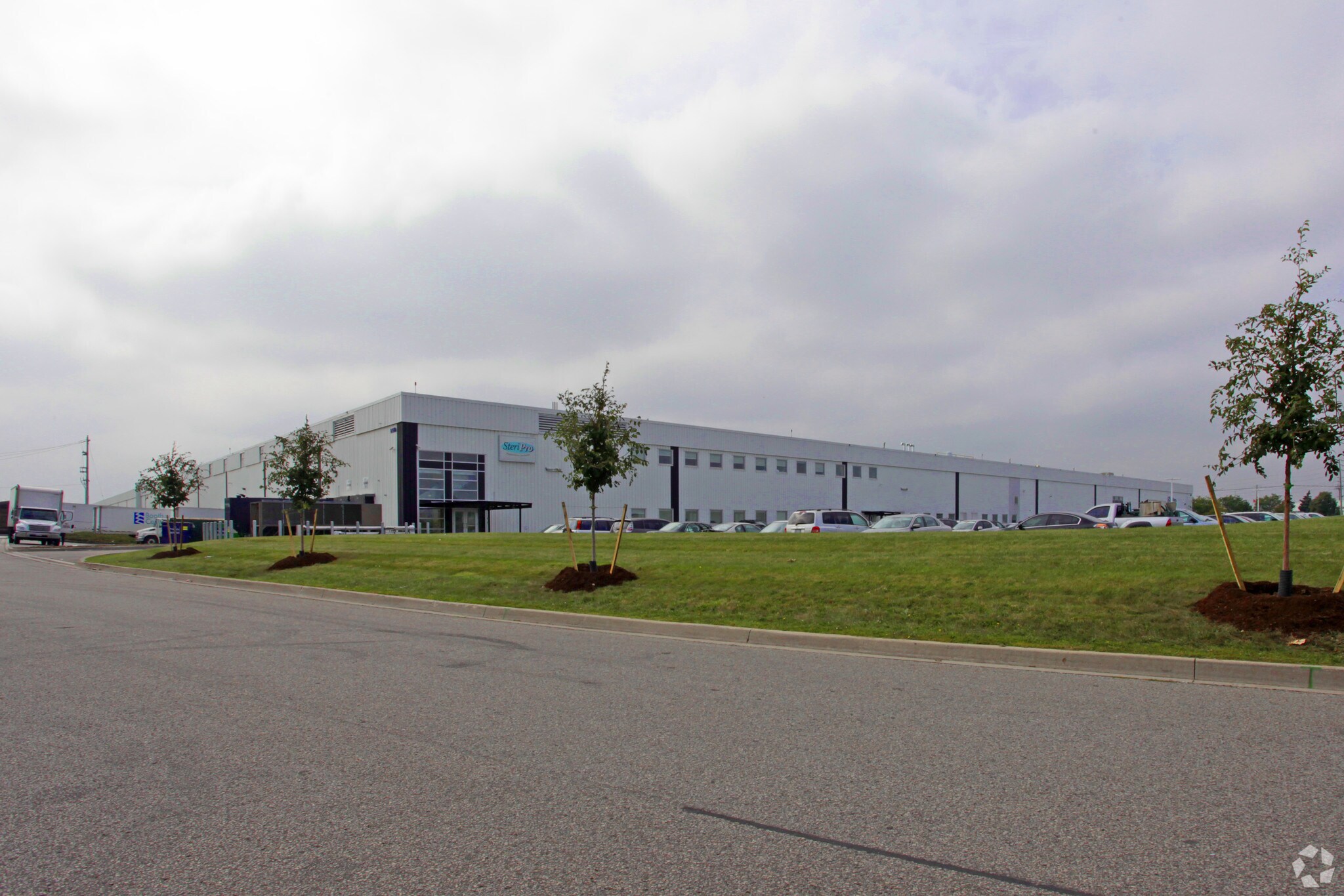 6580-6700 Northwest Dr, Mississauga, ON for sale Primary Photo- Image 1 of 1