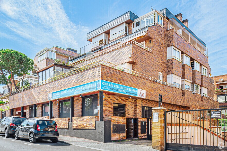Calle General Aranaz, 53, Madrid, Madrid à louer - Photo du bâtiment - Image 2 de 2