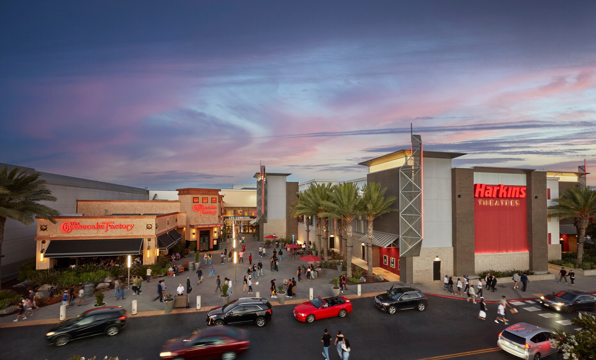 239 Los Cerritos Mall, Cerritos, CA à louer Photo du bâtiment- Image 1 de 19