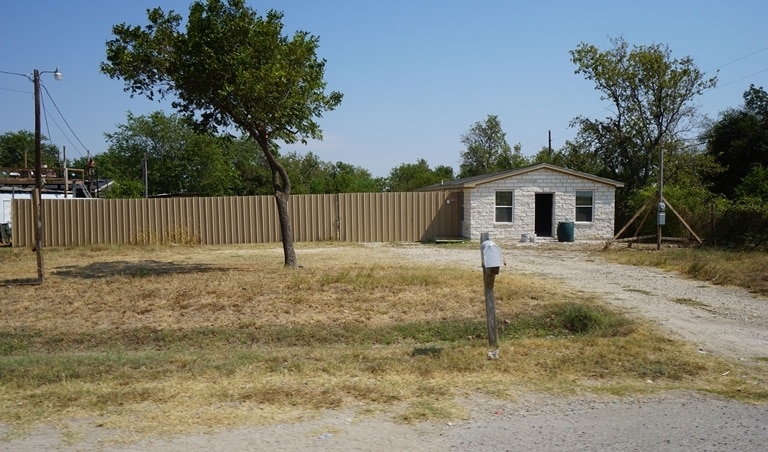 2502 County Road 172, Round Rock, TX for lease - Primary Photo - Image 1 of 9