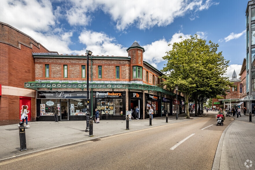 11-35 Warren St, Stockport à louer - Photo du bâtiment - Image 3 de 5