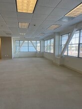 755-775 Baywood Dr, Petaluma, CA à louer Photo intérieure- Image 2 de 5