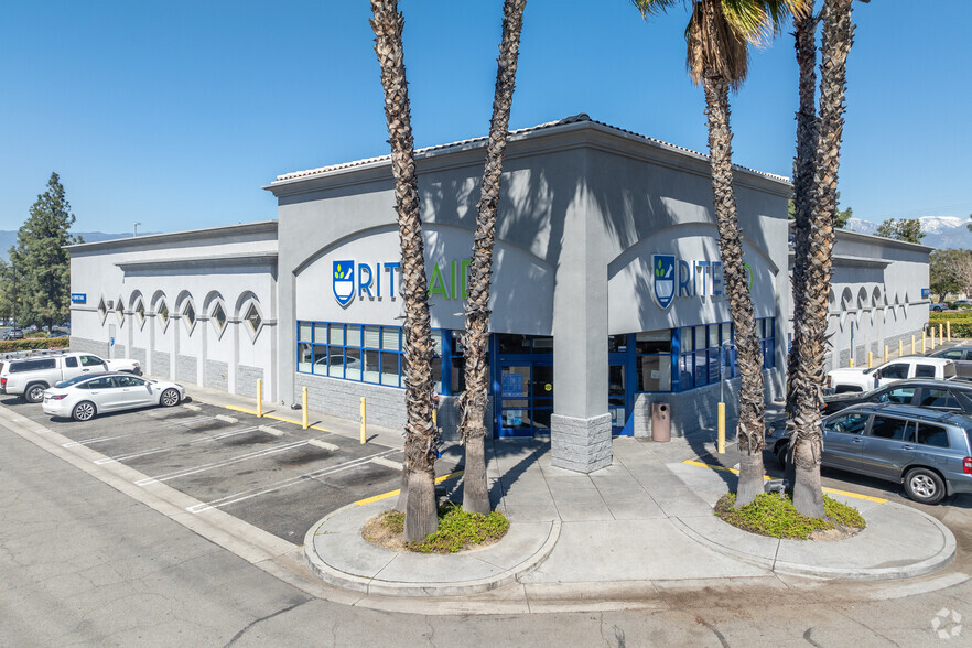 25710 Barton Rd, Loma Linda, CA for lease - Primary Photo - Image 1 of 6