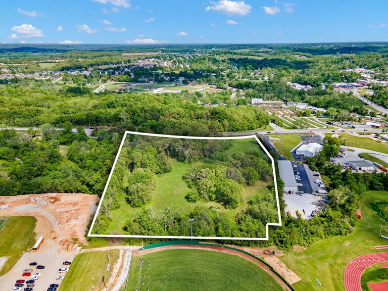 809 N 9th St, Ozark, MO à vendre - Photo du bâtiment - Image 2 de 10