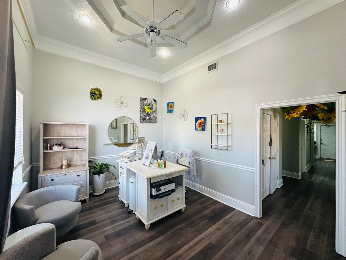 6817 Southpoint Pky, Jacksonville, FL 32216 - Unit 2501 -  - Interior Photo - Image 1 of 9