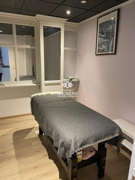 Commerce de détail dans Aix-en-Provence à louer - Photo intérieure - Image 3 de 7