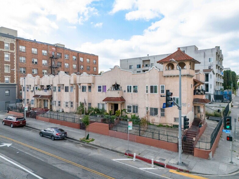2214-2232 W 8th St, Los Angeles, CA à vendre - Photo du bâtiment - Image 3 de 7