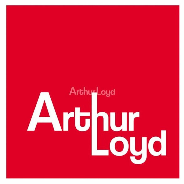 Commerce de détail dans Reims à louer - Photo du bâtiment - Image 2 de 3