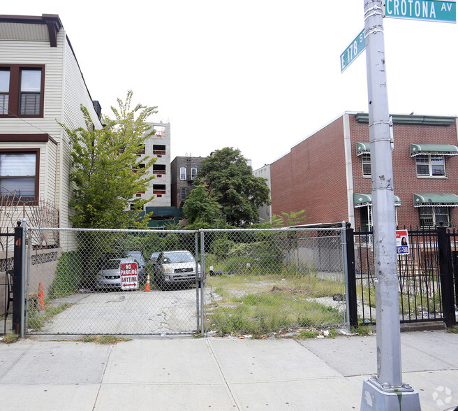 1979 Crotona Ave, Bronx, NY à vendre - Photo du bâtiment - Image 1 de 1