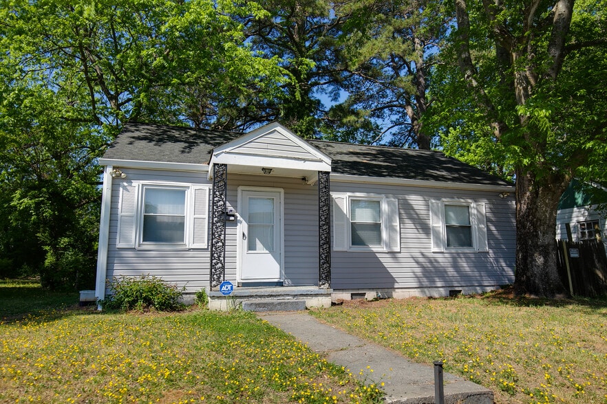 48 Gibbons Ave, Petersburg, VA à vendre - Photo principale - Image 1 de 1