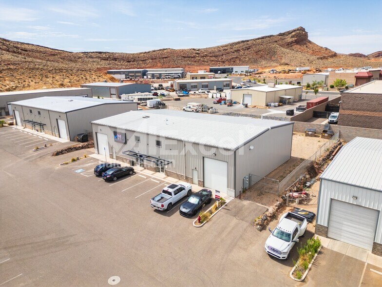 448 Commerce Dr, Hurricane, UT à vendre - Photo du bâtiment - Image 3 de 7
