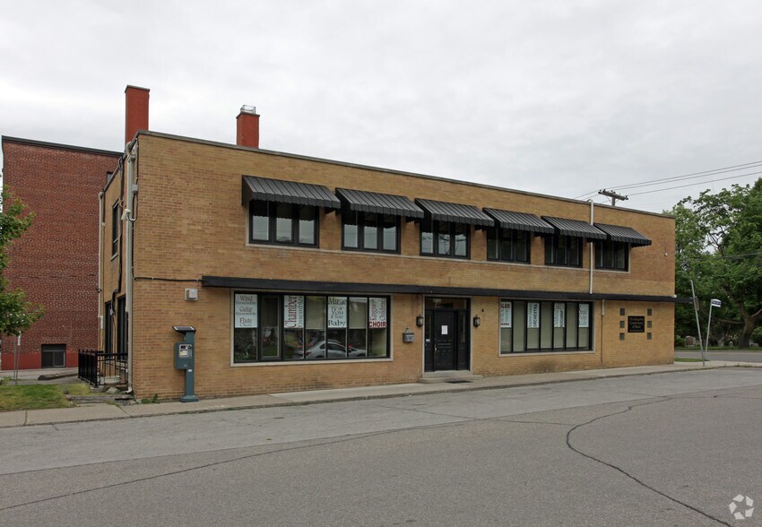 2848 Bloor St W, Toronto, ON for lease - Building Photo - Image 2 of 2