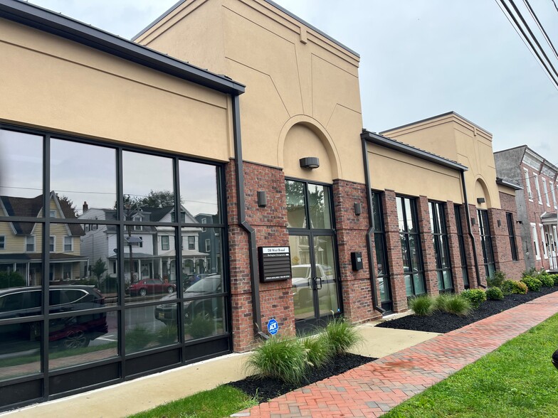 218 W Broad St, Burlington, NJ for lease - Building Photo - Image 2 of 14