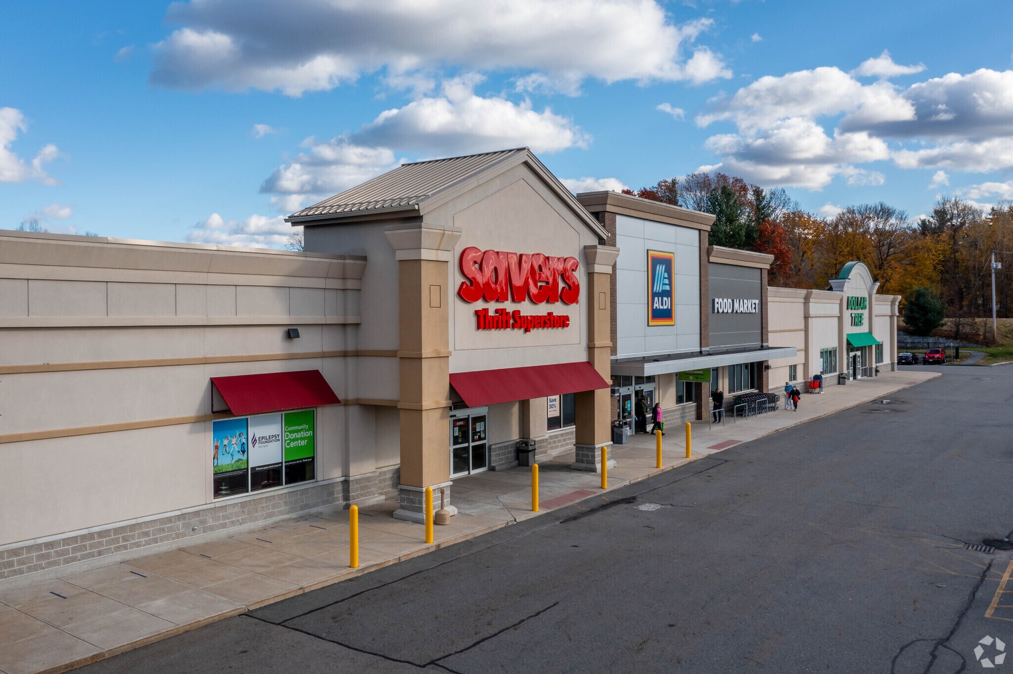 5-11 Plaistow Rd, Plaistow, NH à louer Photo principale- Image 1 de 18