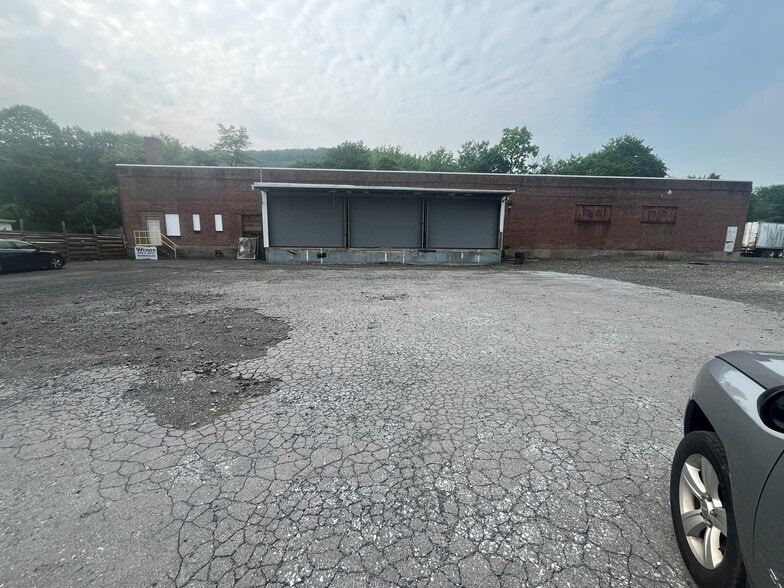 14 Main St, Port Carbon, PA for sale - Building Photo - Image 3 of 3