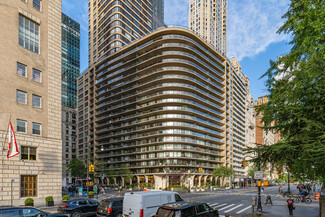 Plus de détails pour 200 Central Park South - 4 Co-op Units – Multi-résidentiel à vendre, New York, NY