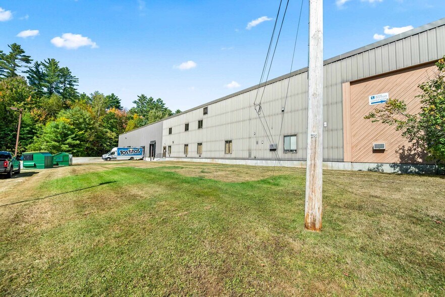 1014 Profile Rd, Bethlehem, NH à louer - Photo du bâtiment - Image 2 de 17