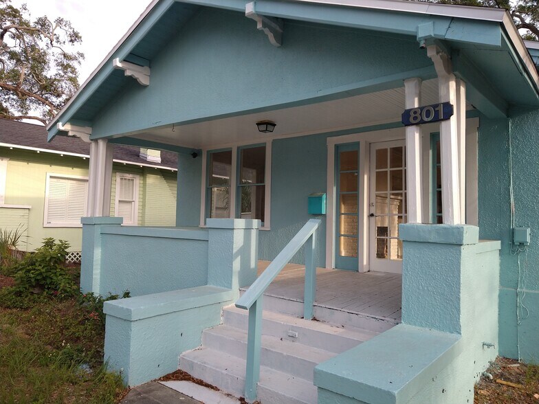 801 Turner St, Clearwater, FL à louer - Photo du bâtiment - Image 2 de 8