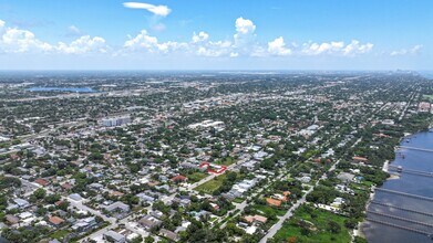 301 S M St, Lake Worth, FL - Aerial map view