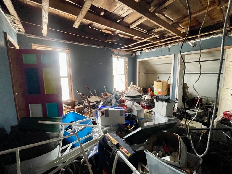 179 Lincoln St, Portland, ME à vendre - Photo intérieure - Image 2 de 5